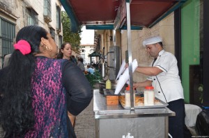 Cuba, L'Avana, food street
