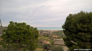 Veduta panoramica dal terrazzo del Ristorante Il Grillo di Acquaviva Picena