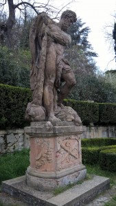 Villa Spada Bologna, giardino, statua di Ercole