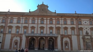 Sassuolo, Palazzo Ducale, ingresso