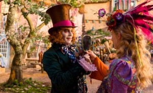 Alice attraverso lo specchio, scena del film
