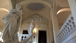 Imola, Palazzo Tozzoni, scalinata