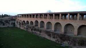 Imola, Rocca Sforzesca e cortile interno