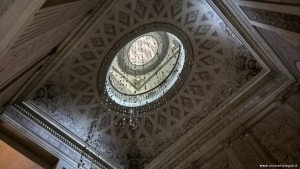 Bologna, Palazzo Sanguinetti già Aldini, sede Museo Internazionale della Musica, soffitto scalone