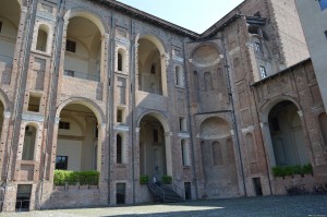 Piacenza, Palazzo Farnese, cortile interno