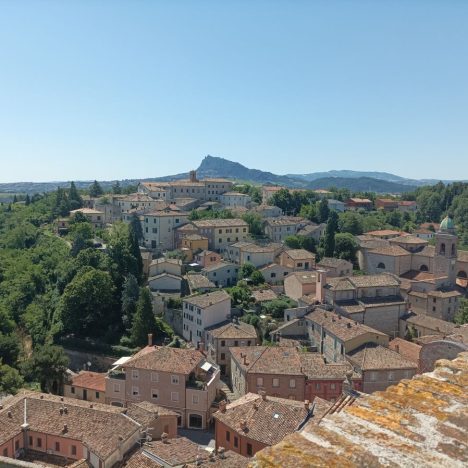 Porretta Terme trekking: dal Monte della Croce al borgo sospeso di Madognana